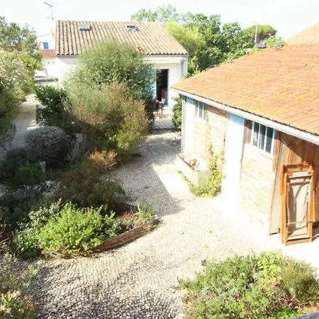 بيت للعطل Henriette, De Charme Entre Et Marche